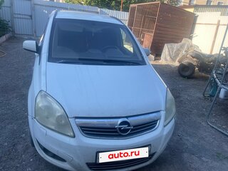 2010 Opel Zafira B Рестайлинг, белый, 450000 рублей, вид 1