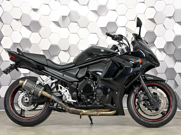 2010 Suzuki GSX 1250 FA, чёрный - вид 2