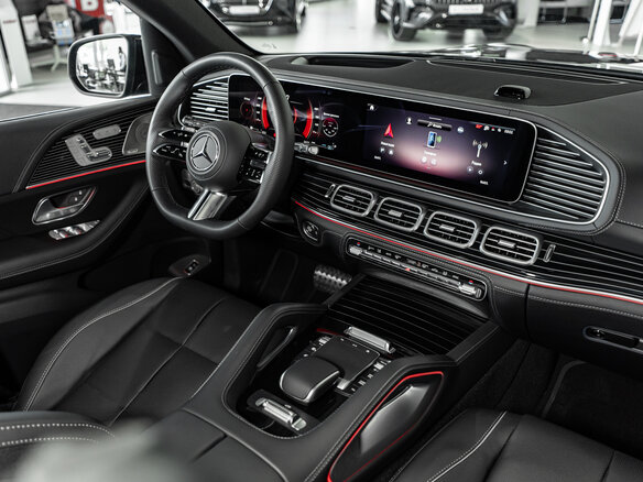 2026 Mercedes-Benz GLS 450 II (X167) Рестайлинг, чёрный - вид 15