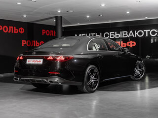 2025 Mercedes-Benz E-Класс 300 VI (W214, S214), чёрный, 8820000 рублей, вид 4