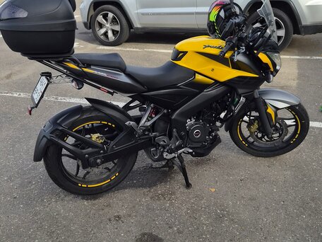 2019 Bajaj Pulsar NS 200, жёлтый, 195000 рублей, вид 5