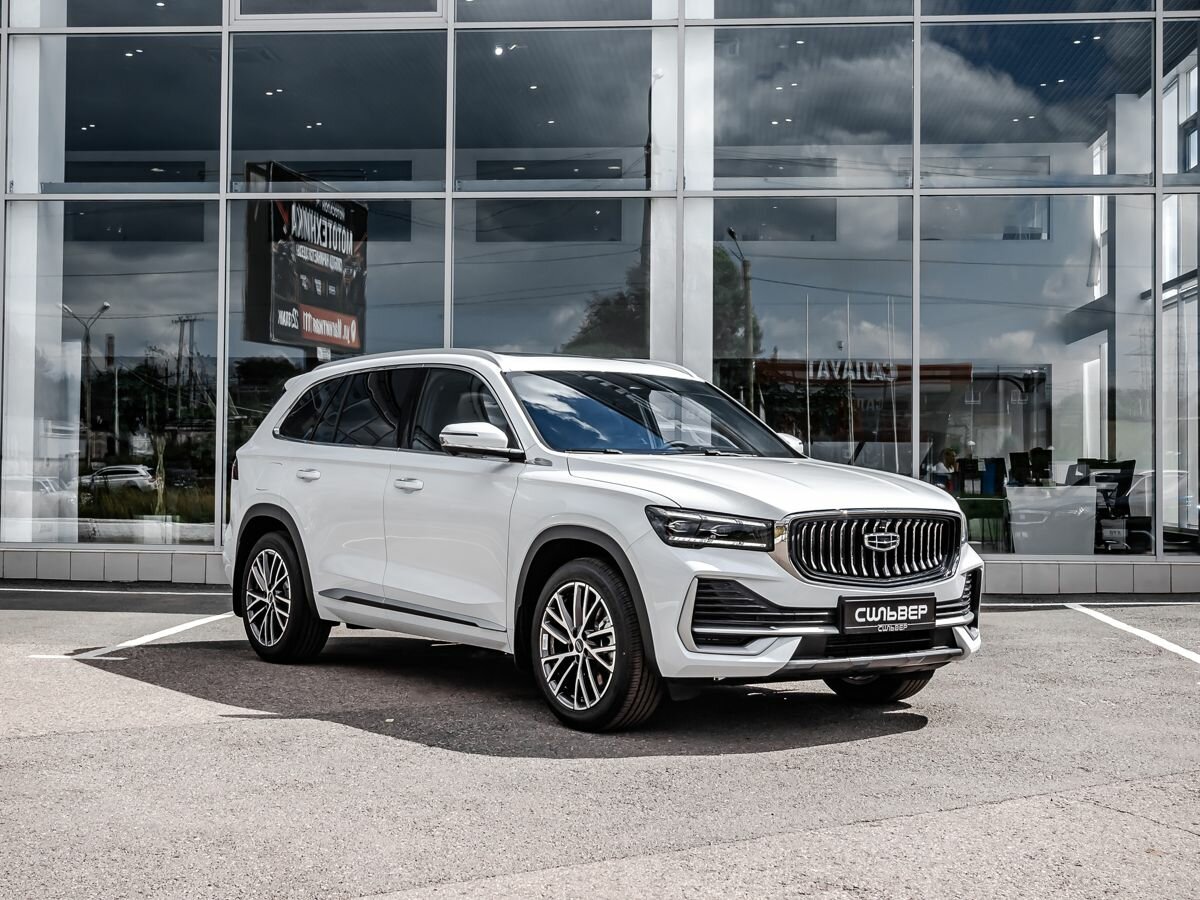 Открыть фотографии: Geely Monjaro I Рестайлинг