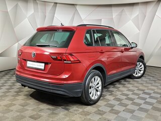 2019 Volkswagen Tiguan II, красный, 2249000 рублей, вид 2
