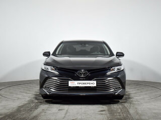 2021 Toyota Camry VIII (XV70), чёрный, 2401000 рублей, вид 2