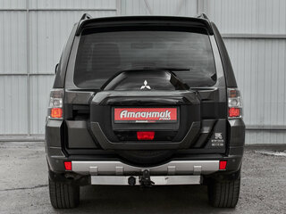 2017 Mitsubishi Pajero IV Рестайлинг 2, серый, 2695000 рублей, вид 5