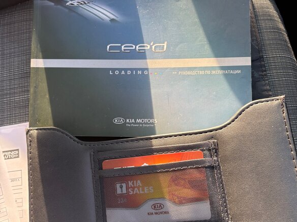 2011 Kia Ceed I Рестайлинг, белый, 700000 рублей - вид 13