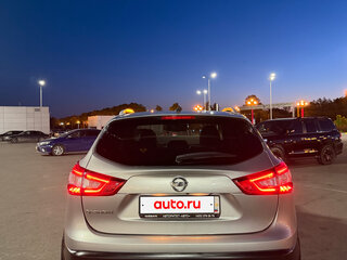 2014 Nissan Qashqai II, серебристый, 1620000 рублей, вид 4