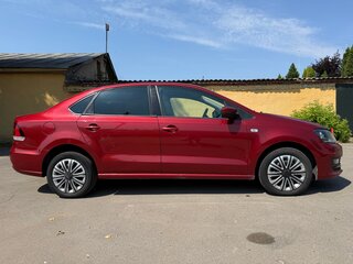 2015 Volkswagen Polo V Рестайлинг, красный, 970000 рублей, вид 5