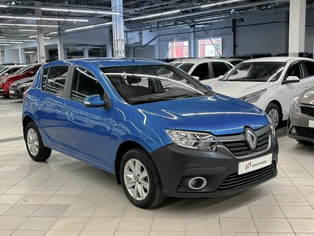 2018 Renault Sandero II Рестайлинг, синий, 999000 рублей, вид 2