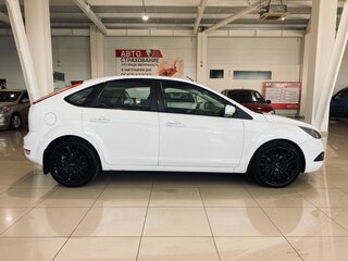 2008 Ford Focus II Рестайлинг, белый, 750000 рублей, вид 4