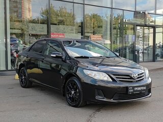 2010 Toyota Corolla X (E140, E150) Рестайлинг, чёрный, 823000 рублей, вид 3