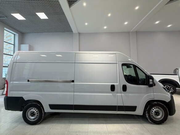 2026 Peugeot Boxer, белый, 6700000 рублей - вид 3