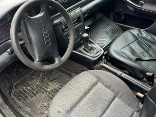 1995 Audi A4 I (B5), зелёный, 95000 рублей, вид 5