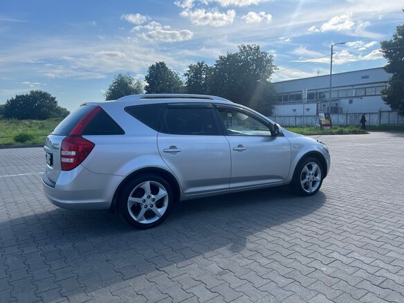 2008 Kia Ceed I, серебристый, 700000 рублей - вид 6