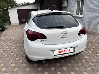 2011 Opel Astra J, белый, 650000 рублей, вид 4