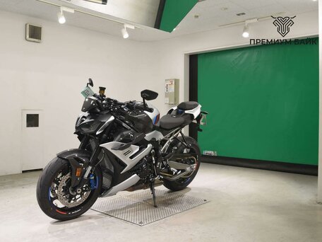 2025 BMW M 1000 R, серебристый, 2899000 рублей, вид 4