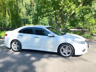 2012 Honda Accord VIII Рестайлинг, белый, 1200000 рублей, вид 3