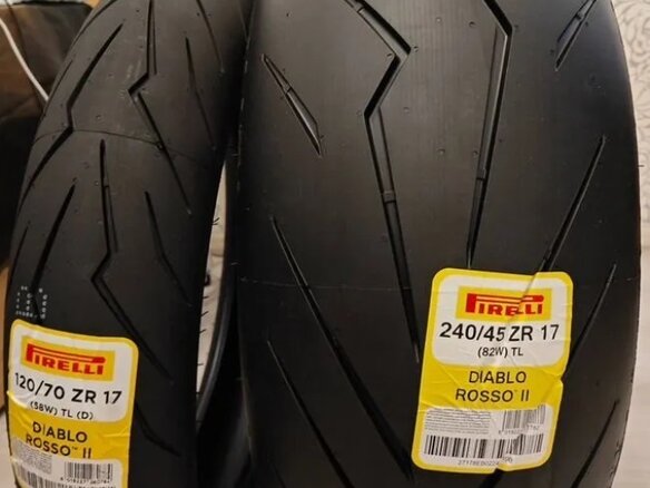 2011 Ducati Diavel, красный, 850000 рублей - вид 13