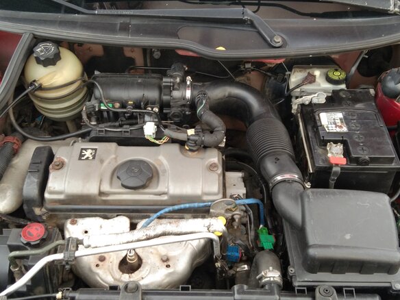 2007 Peugeot 206, красный, 245000 рублей - вид 4