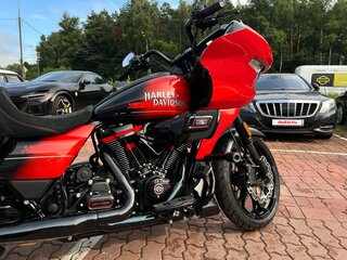 2026 Harley-Davidson CVO Road Glide ST, красный, 6310000 рублей, вид 4