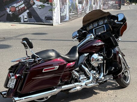 2014 Harley-Davidson Street Glide Special, красный, 989000 рублей, вид 1