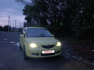 2003 Mazda Demio II (DY), жёлтый, 280000 рублей, вид 2