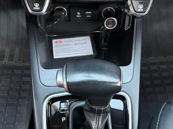 2019 Kia Rio X-Line IV, серебристый, 1590000 рублей - вид 21