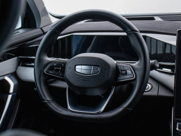2024 Geely Atlas II, чёрный, 2930000 рублей - вид 14