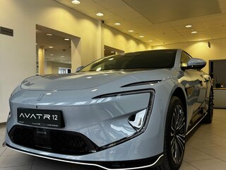 2026 Avatr 12, синий, 8590000 рублей, вид 3