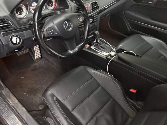 2009 Mercedes-Benz E-Класс 250 5G-Tronic IV (W212, S212, C207), чёрный, 1600000 рублей - вид 5