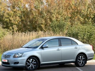 2008 Toyota Avensis II Рестайлинг, серебристый, 800000 рублей, вид 1
