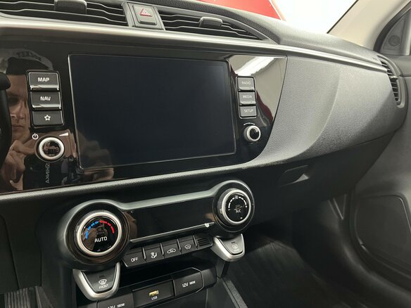2022 Kia Rio X IV Рестайлинг, красный, 1969982 рублей - вид 10
