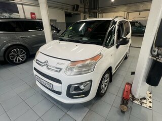 2013 Citroen C3 Picasso I Рестайлинг, белый, 599000 рублей, вид 3