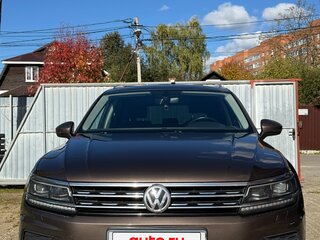 2017 Volkswagen Tiguan II, коричневый, 1790000 рублей, вид 5