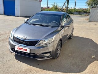 2015 Kia Rio III Рестайлинг, серый, 950000 рублей, вид 1