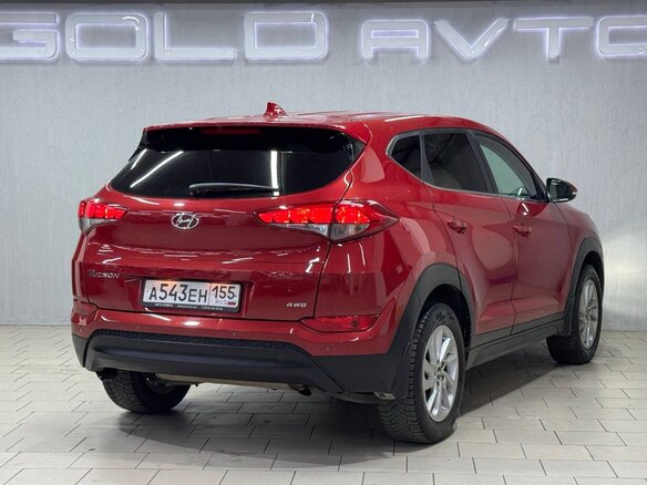 2017 Hyundai Tucson III, красный, 2170000 рублей - вид 4
