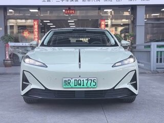 2025 Hongqi Tiangong 05 62 kWh, серебристый, 3192033 рублей, вид 2