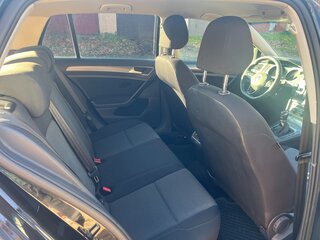2014 Volkswagen Golf VII, чёрный, 790000 рублей, вид 2