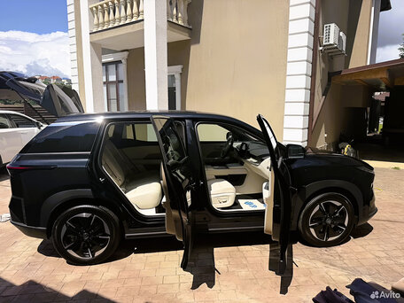 2026 Toyota bZ3X 58.3 kWh, чёрный, 2650000 рублей, вид 3