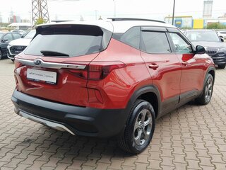 2020 Kia Seltos I, красный, 2103000 рублей, вид 3