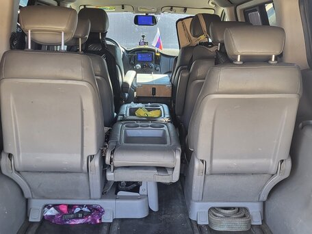 2011 Hyundai Aero Town, жёлтый, 1350000 рублей, вид 2
