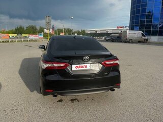 2019 Toyota Camry VIII (XV70), чёрный, 2500000 рублей, вид 5