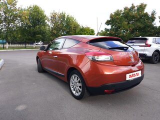 2010 Renault Megane III, оранжевый, 880000 рублей, вид 5