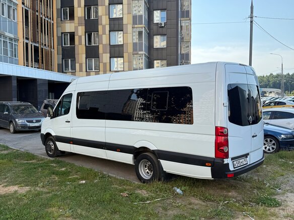 2011 Volkswagen Crafter, белый, 2600000 рублей - вид 3
