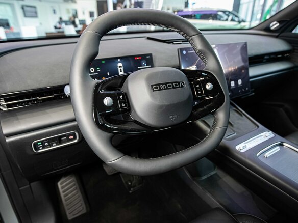 2026 Omoda C7, серый - вид 13