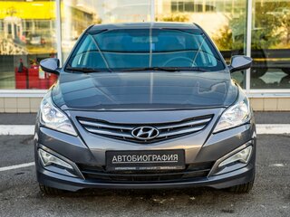 2014 Hyundai Solaris I Рестайлинг, серый, 898000 рублей, вид 2