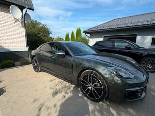 2022 Porsche Panamera 4 II Рестайлинг, зелёный, 7950000 рублей, вид 2