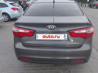 2013 Kia Rio III, серый, 500000 рублей, вид 3