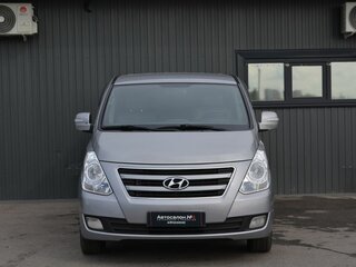 2017 Hyundai Grand Starex I Рестайлинг 2, серый, 2149888 рублей, вид 3