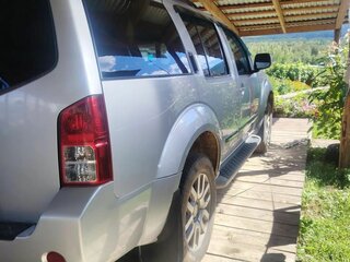 2011 Nissan Pathfinder III Рестайлинг, серебристый, 1400000 рублей, вид 3